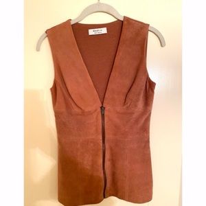 Bailey 44 Suede top with zipper! XS